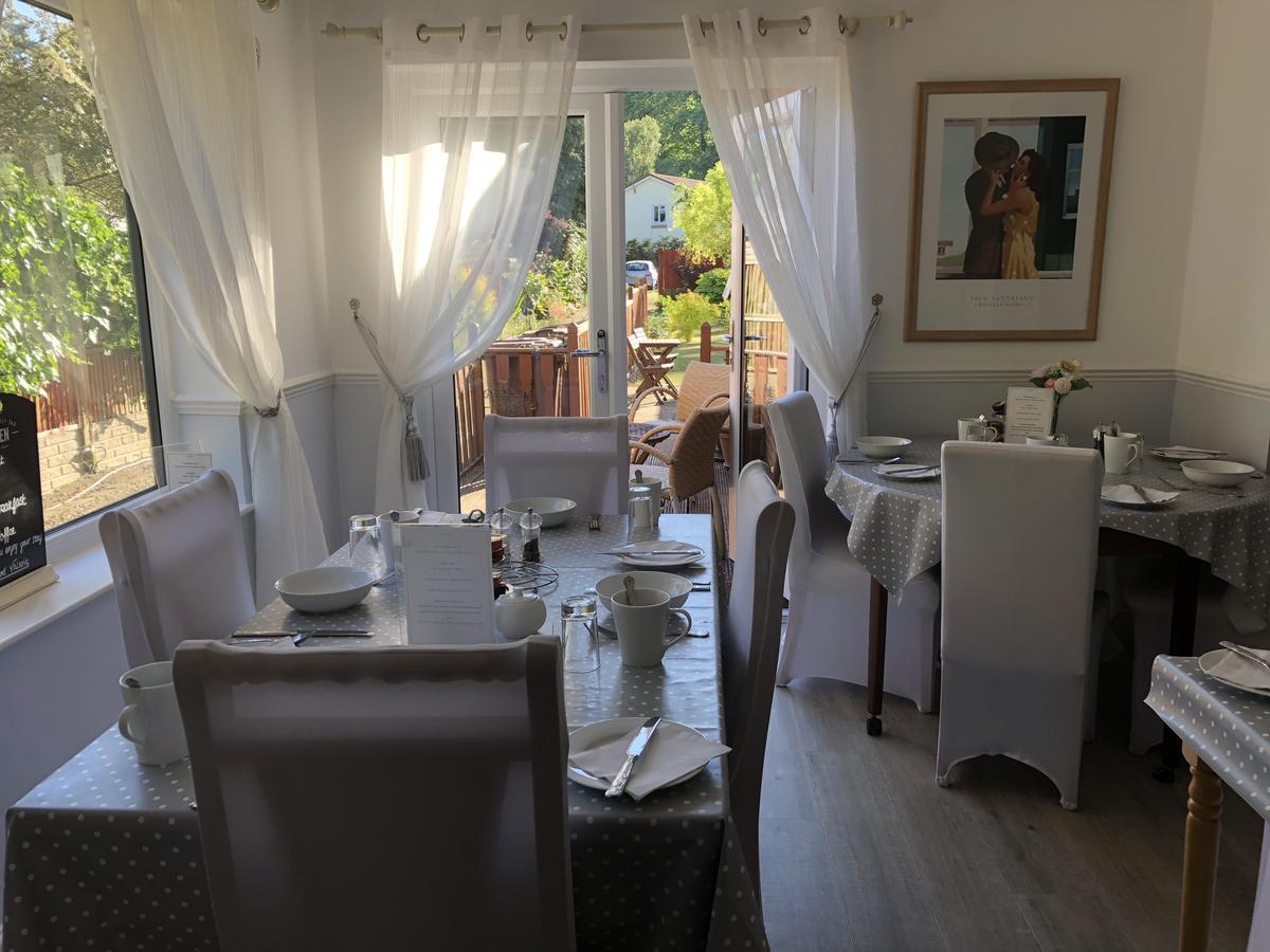 באנבורי Prospect Guest House מראה חיצוני תמונה